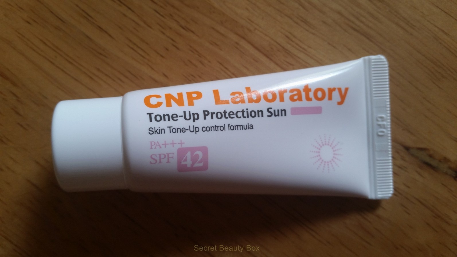 CNP Cosmetics Tone-Up Protection Sun, memebox